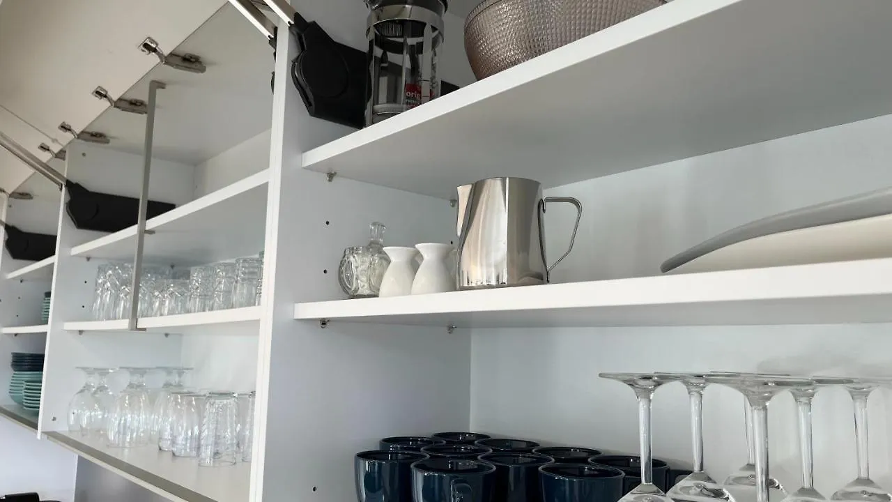 Keyruna Apartments - A3 Anbindung - Highspeed Wlan - Netflix Neutraubling 0*,  Germany
